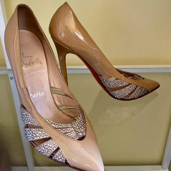 Christian Louboutin with Swarovski Crystals Nude Patent Leather Pumps - Picture 5 of 11